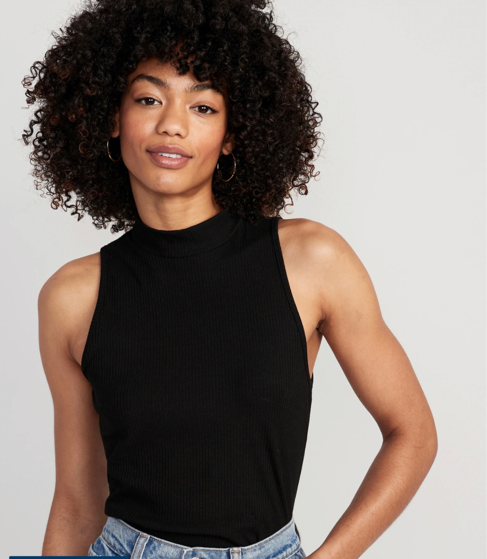 Loving this light comfy rib knot tank! ANNND it’s on sale!!

#LTKunder50 #LTKFind #LTKstyletip