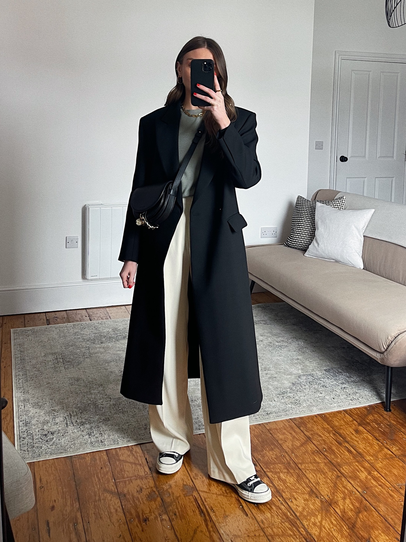 Work to weekend
Styling the moss bits short sleeve knit here for a dressy/casual weekend look
36 in the Sandro coat 
Size 8 in the nasty gal trousers 
converse Chuck 70 Hi-tops
See by Chloe small Mara bag
