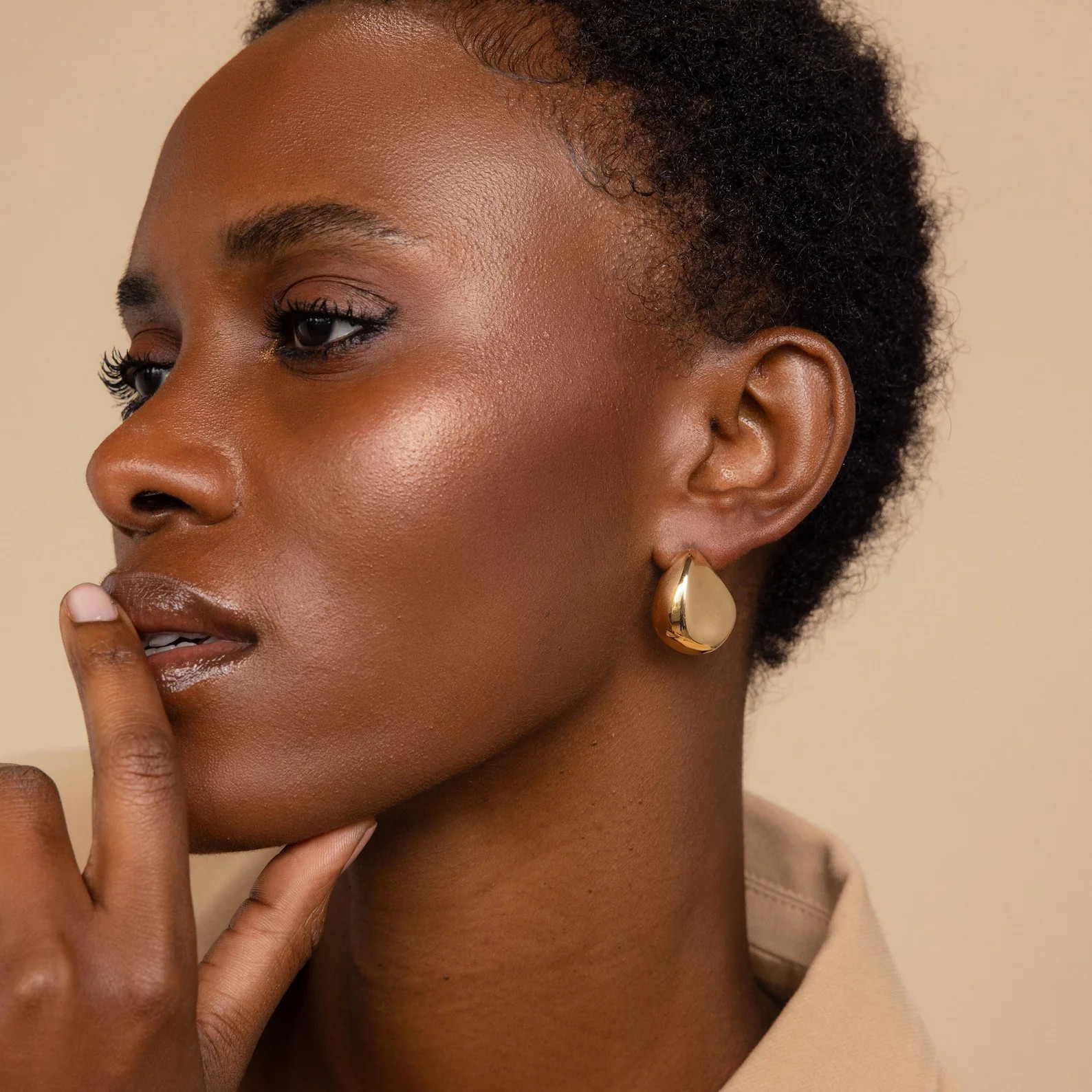 Bold Teardrop Studs | Caitlyn Minimalist