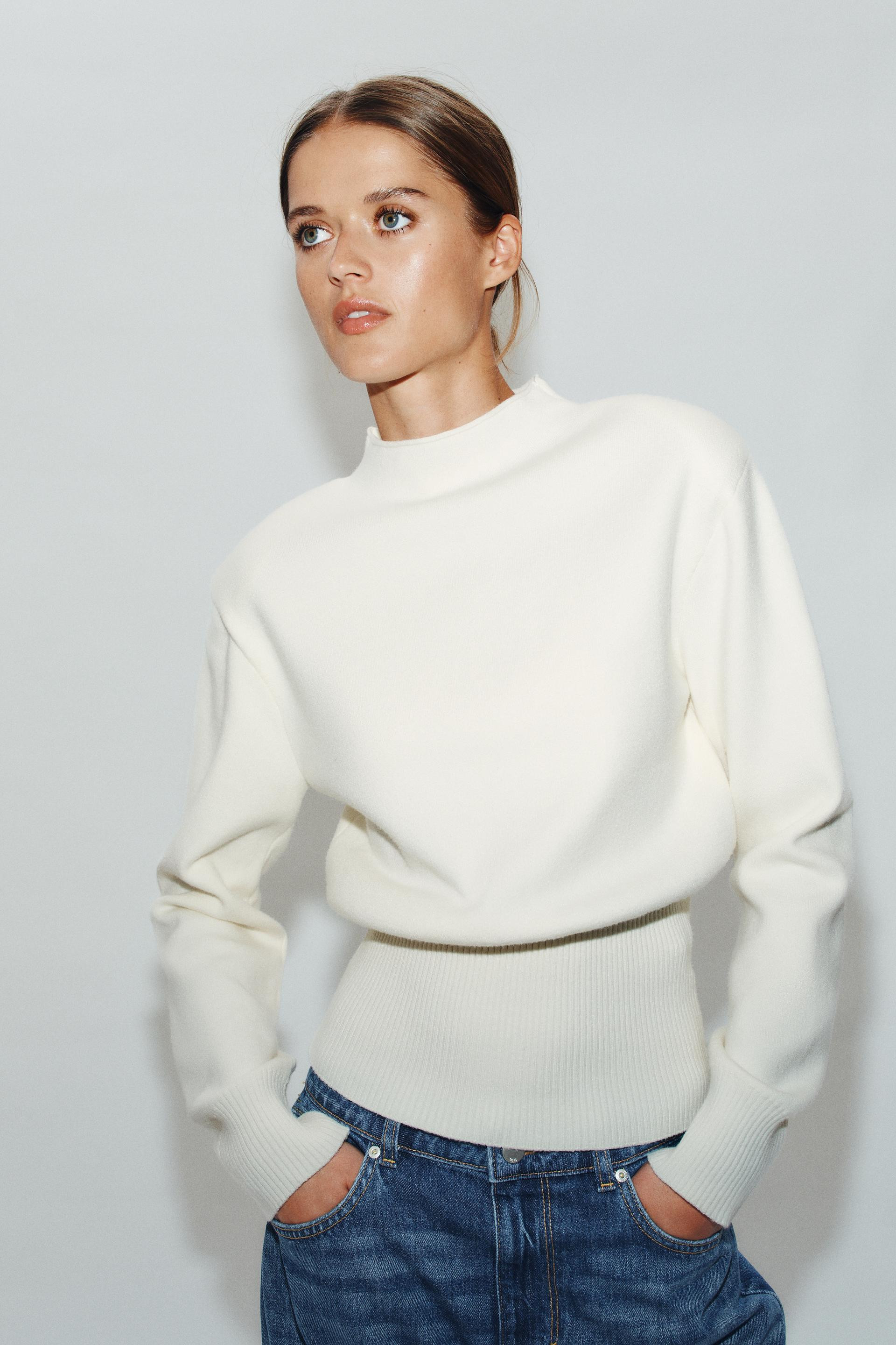 SHOULDER PAD JUMPER | Zara US