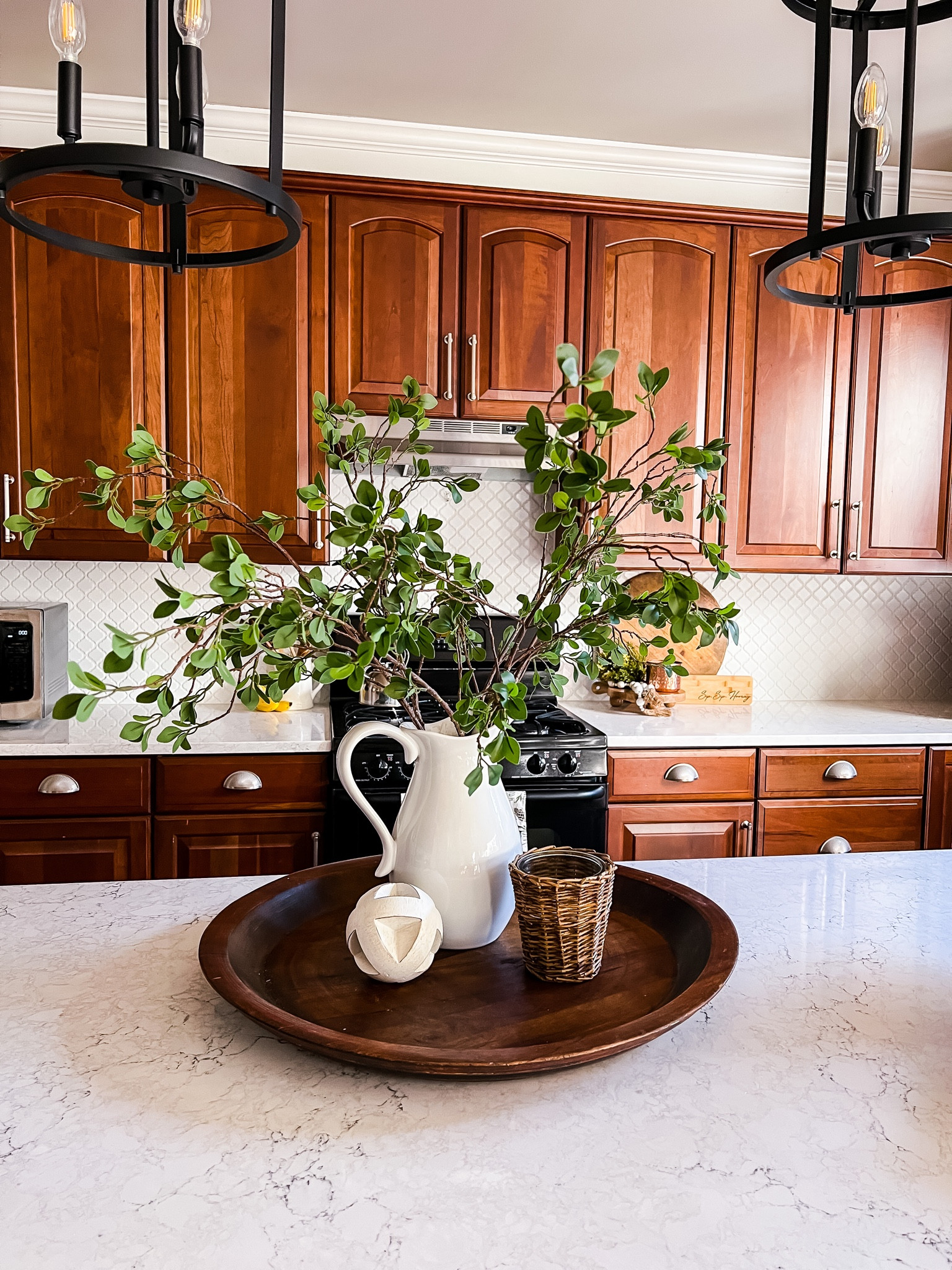 The best faux branches for early spring and summer! Be sure to order the 6-pack and you’ll get 2 branches free. #springdecor #fauxgreenery #fauxstems #amazonfinds

#LTKunder50 #LTKSeasonal #LTKhome