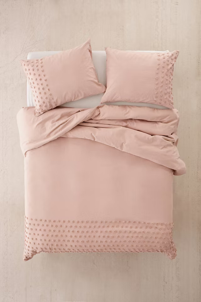 Tufted Dot Duvet Cover | Urban Outfitters (US and RoW)