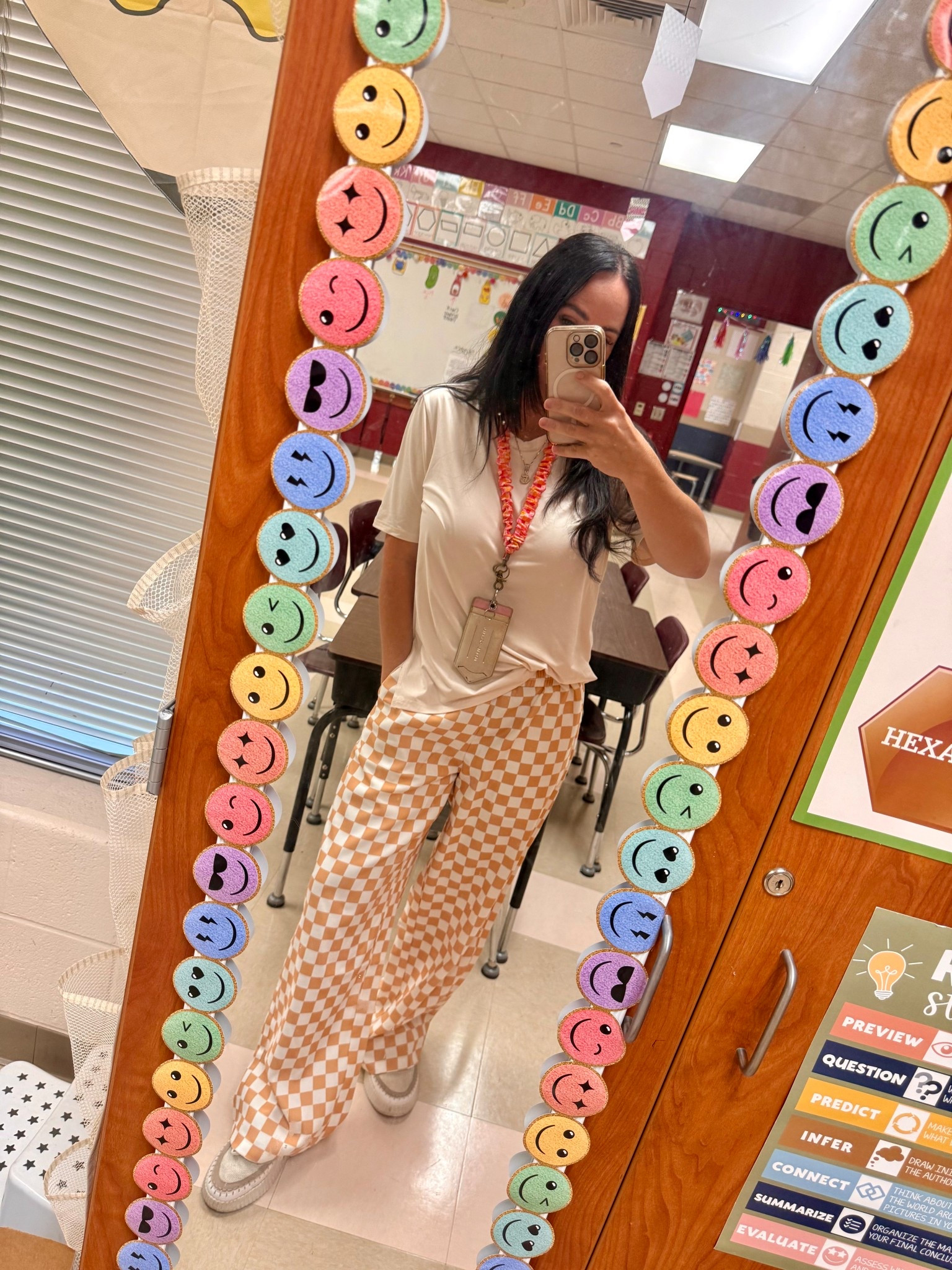 Super cute and comfy checkered pants!

#LTKBeauty #LTKStyleTip #LTKFindsUnder100