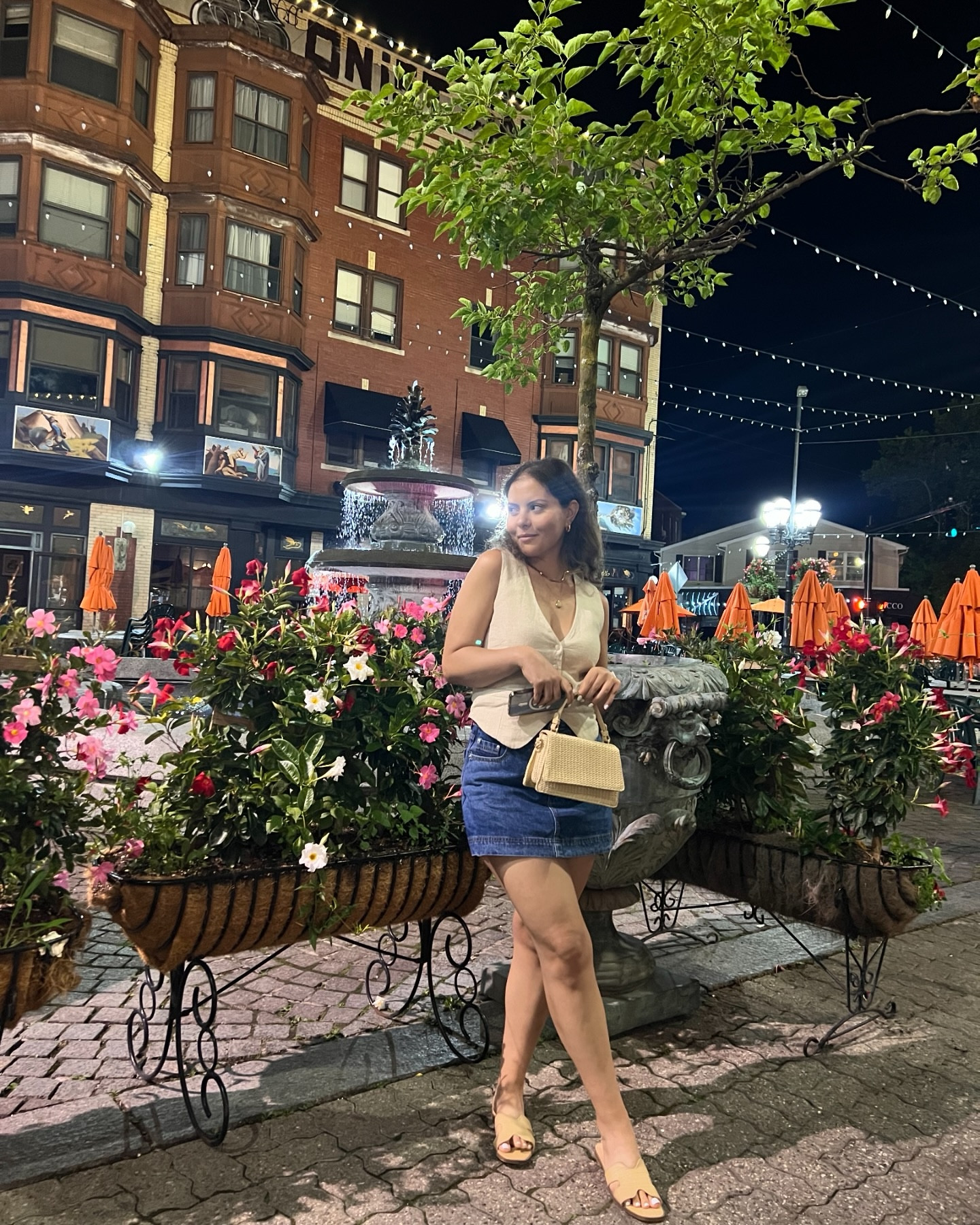A little taste of 🇮🇹 #summeroutfit #eurosummer 

Outfit @princesspollyboutique 👸🏻
Sandals @target ⭕️
Bag @primark 👀

#LTKstyletip #LTKsummer #LTKsale