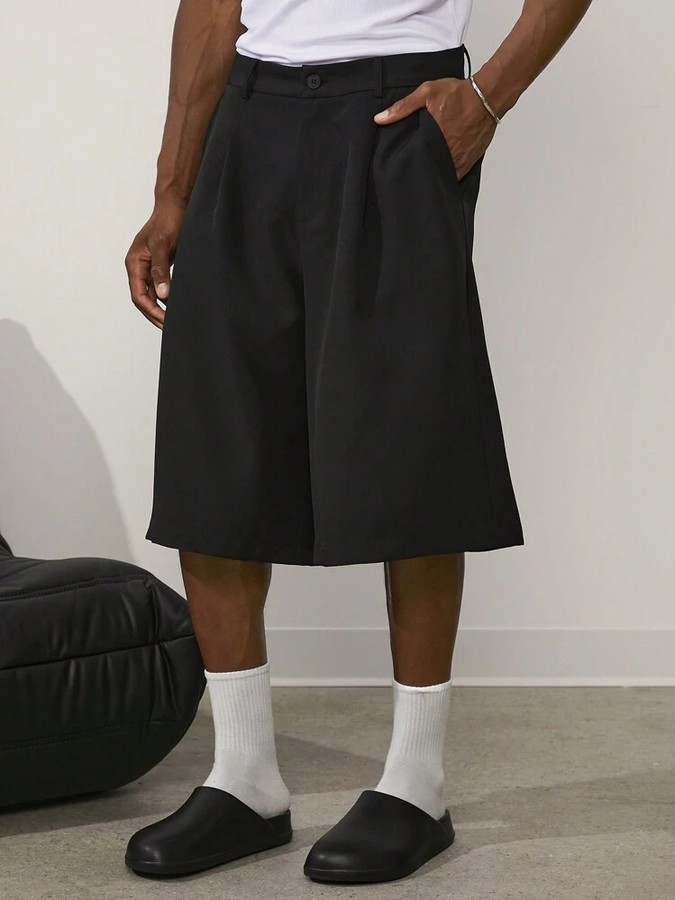 Forever 21 Men's Casual Cropped Suit Shorts In Black | SHEIN