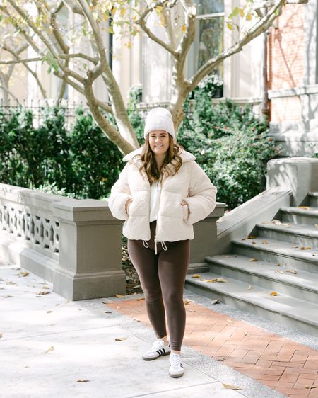These pieces from @varley are perfect for running errands, grabbing lunch with friends, and working from home and are oh so cozy 🐑 #varley #invarkey #ad

Leggings - run TTS
Quarter Zip - TTS
Coat - TTS

#LTKfitness #LTKSeasonal