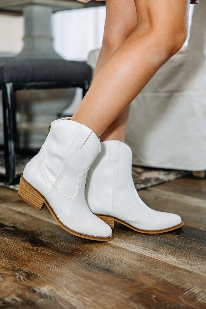Walk The Walk White Western Booties | The Mint Julep Boutique