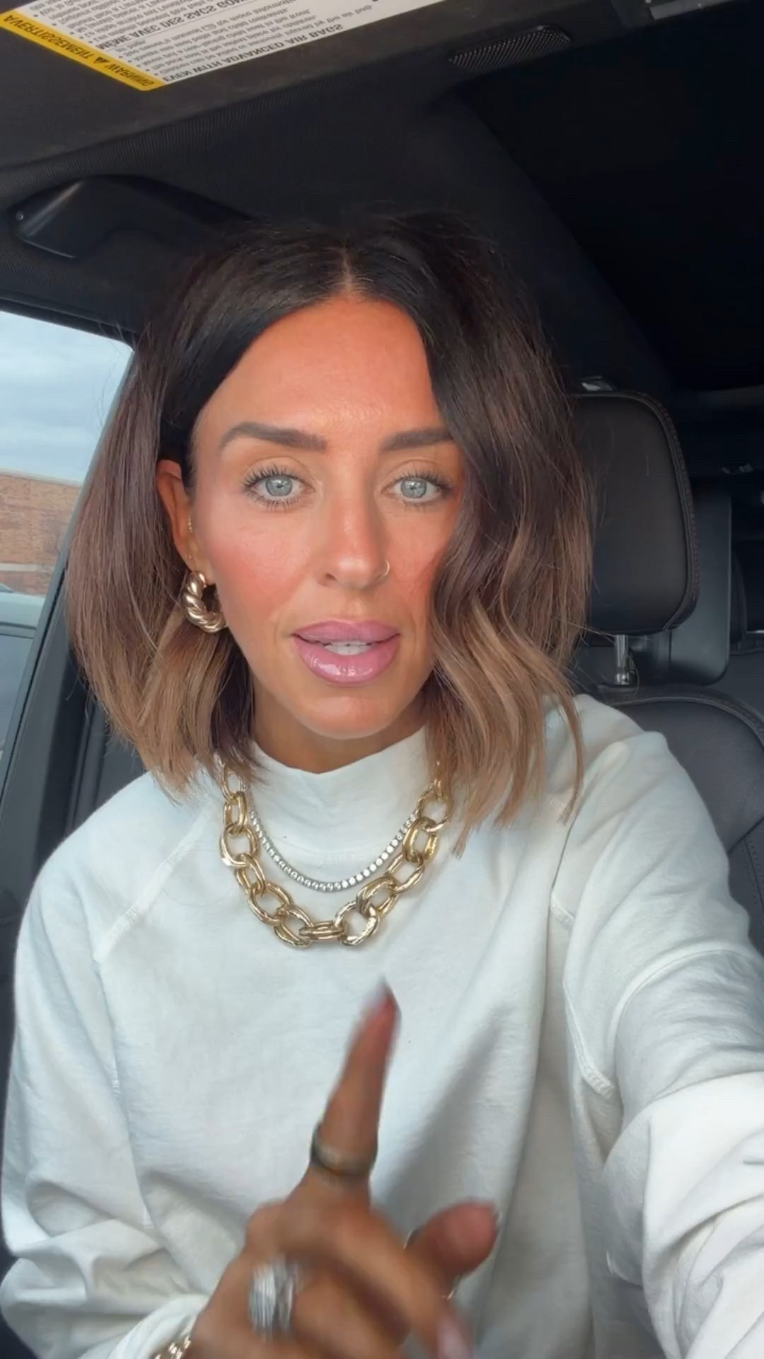 Marble heart target dish
Casual outfit 
Clear Acrylic and gold necklace #LTKFindsUnder50

#LTKootd #LTKHome