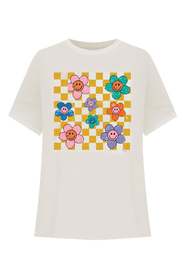 Daisy Checkered Ivory Oversized Graphic Tee | Pink Lily