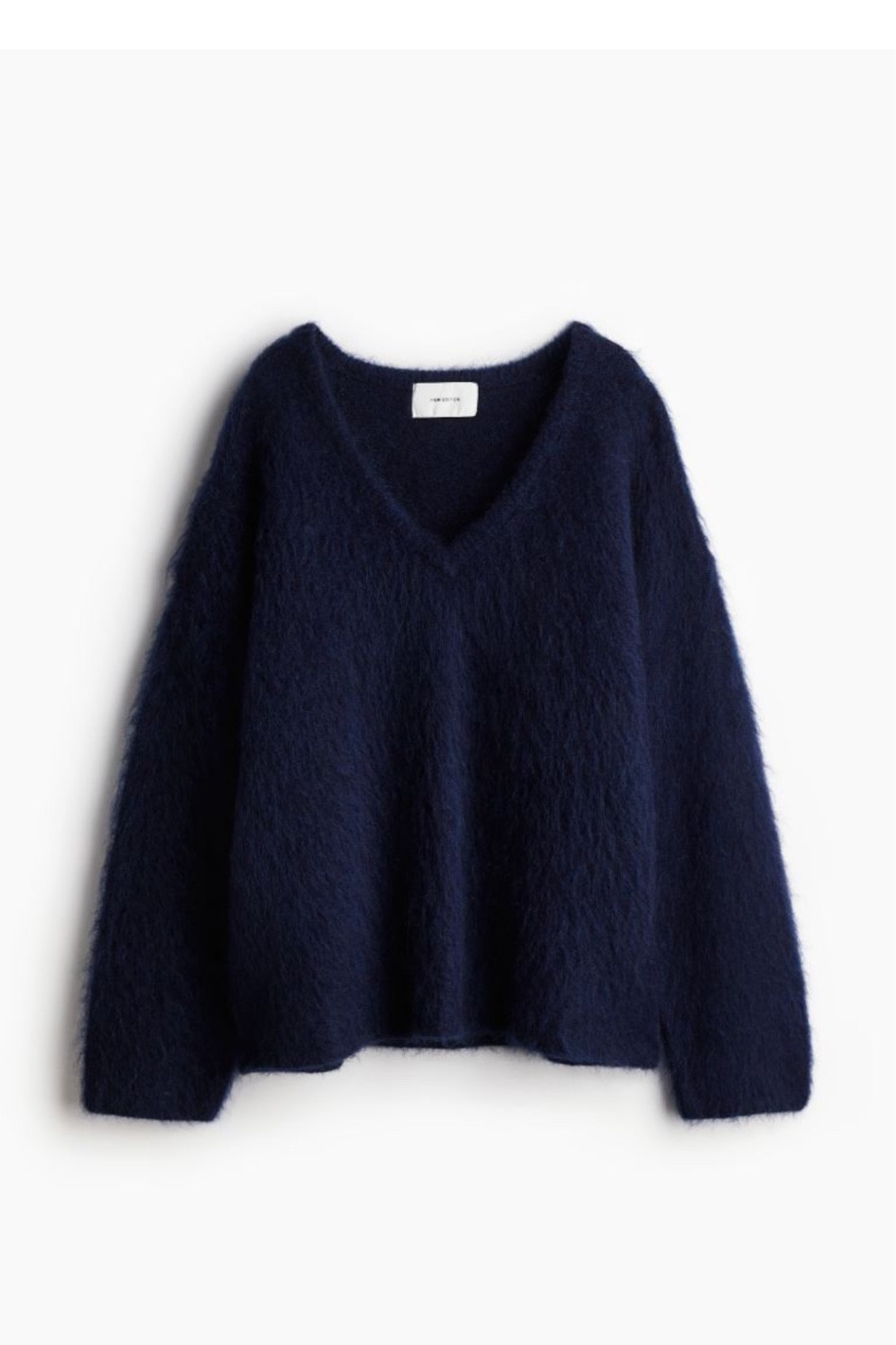 Rich navy blue mohair jumper in v-neck 💙

#LTKuk #LTKautumn #LTKstyletip