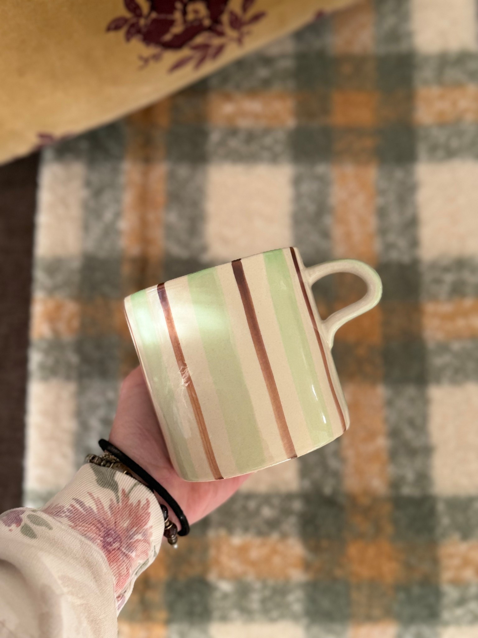 My new fav mug  

#LTKHoliday #LTKGiftGuide #LTKdayinmylife