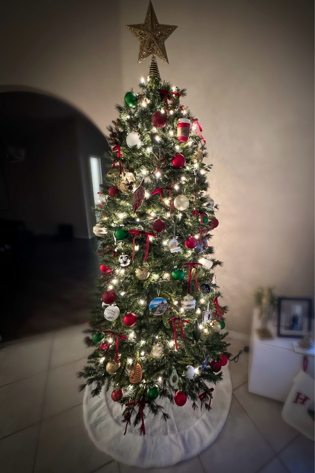 November 1st means putting up the Christmas tree in this household! 🎄 Loving these bows as a new trendy addition to our tree. We also incorporated more gold this year with a new tree topper and ornaments. Bring on the holidays! 

#LTKHome #LTKHoliday #LTKSeasonal