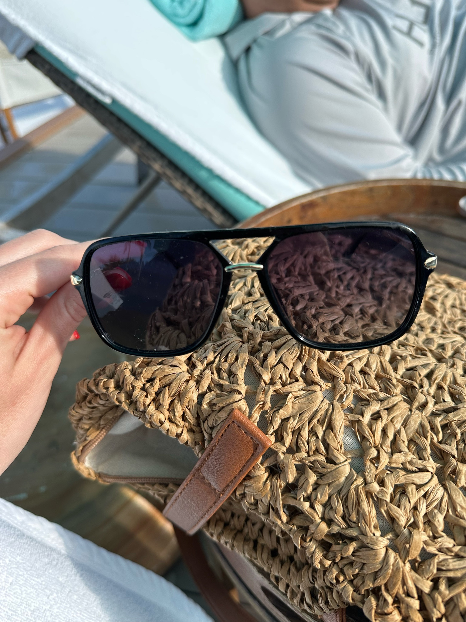 My absolute favorite sunglasses 


#LTKStyleTip #LTKFindsUnder50