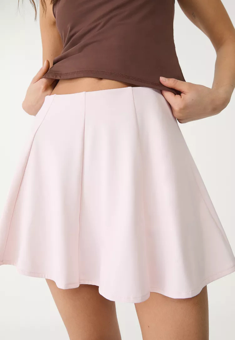 Skater skort - Women's Skirts | Stradivarius United Kingdom | Stradivarius (UK)