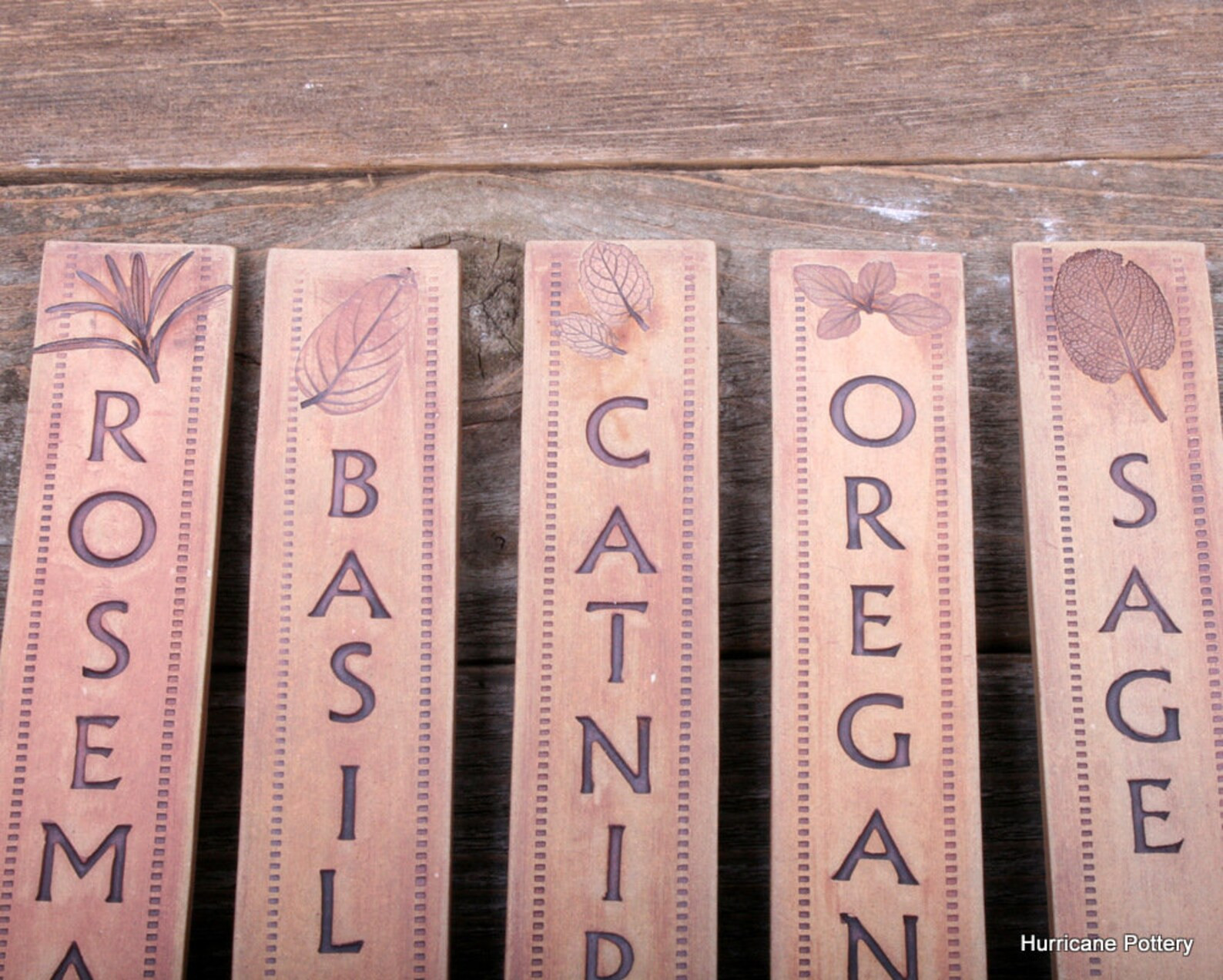 8 Ceramic Garden Markers in White Stoneware With Green or Rust | Etsy | Etsy (US)