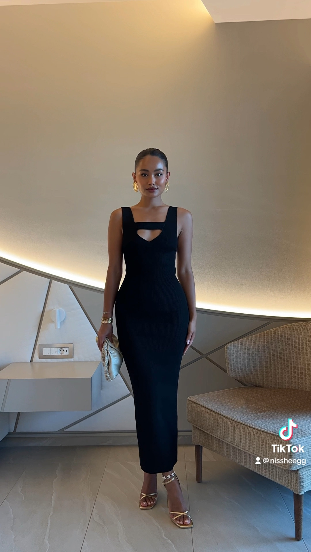 LBD 🖤✨

#LTKeurope #LTKFind #LTKSeasonal