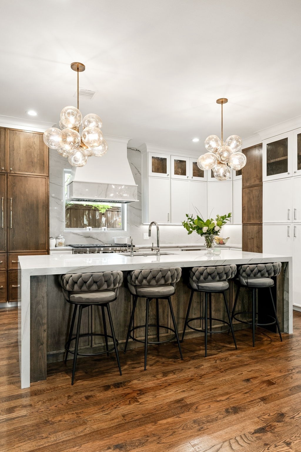 These pendant lights are the perfect jewelry for any space. Excellent price point with big impact. I love that. The brass finish isn’t a bright gold. It’s a warm tone makes it feel super lux  

#LTKStyleTip #LTKOver40 #LTKHome