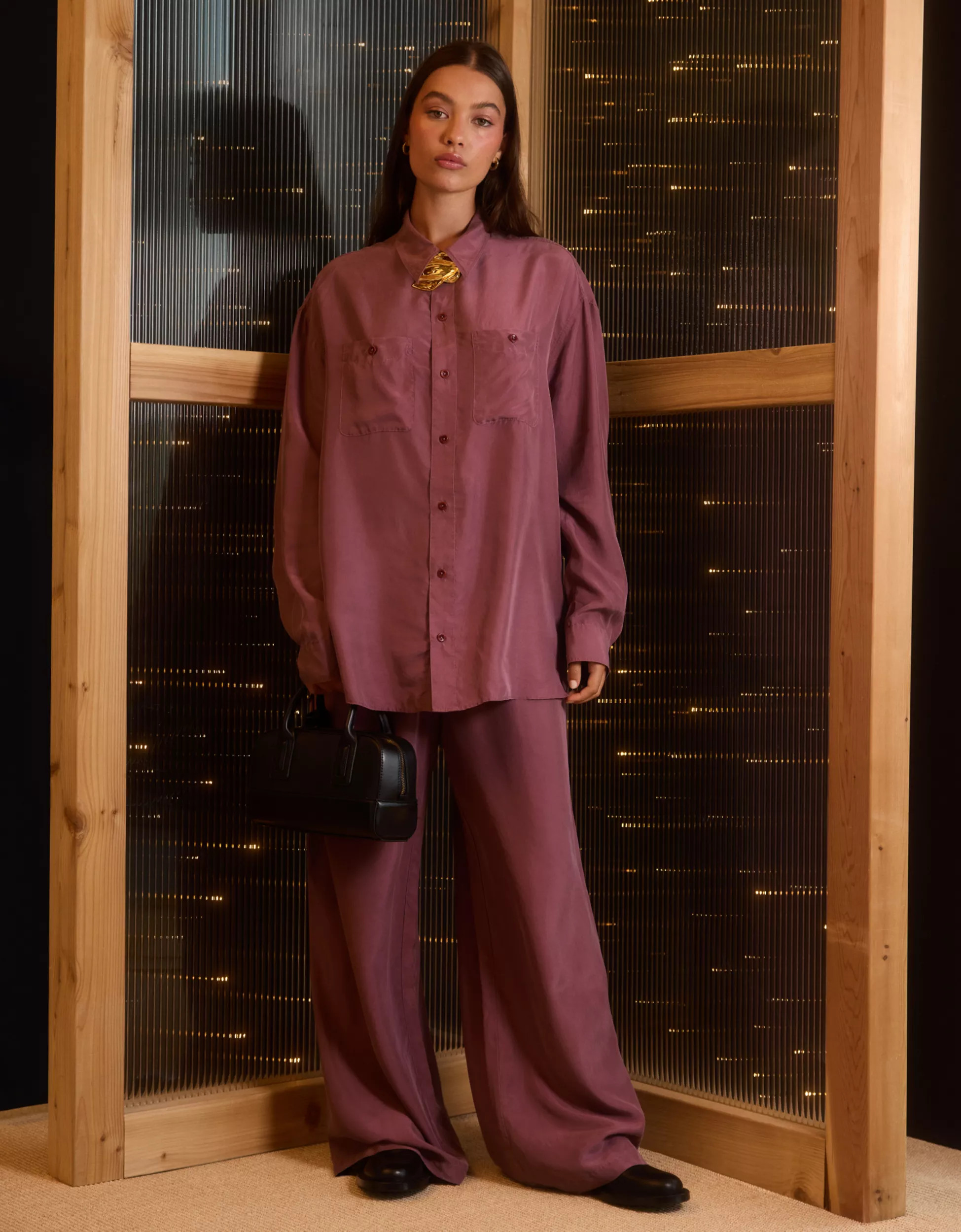 AE77 Premium Silk Pant | American Eagle Outfitters (US & CA)