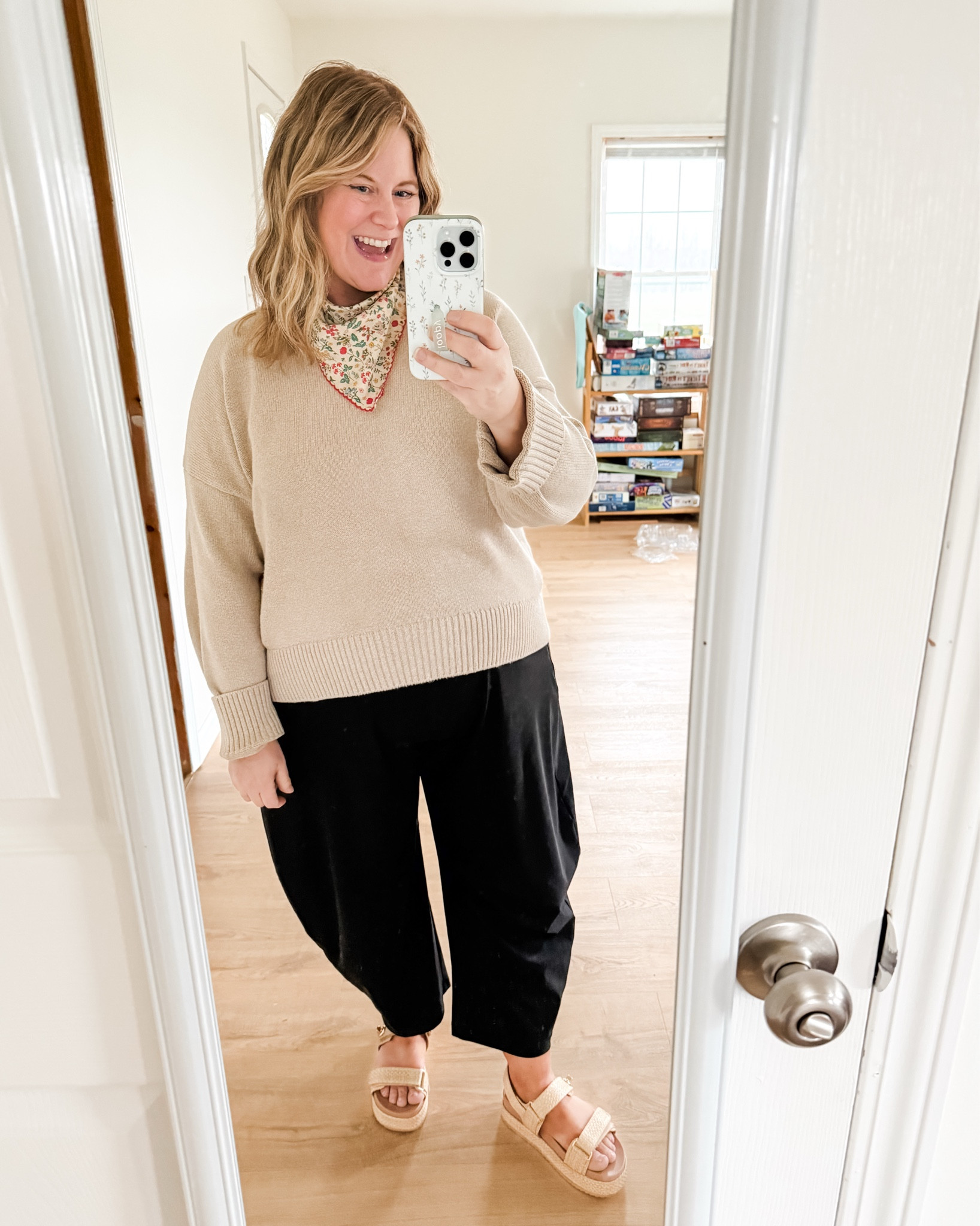 A week of teacher outfits!

Monday - large Quince sweater, XL petite barrel pants
Tuesday - XL maxi dress, XL cardigan 
Wed - large cardigan, XL tee, large linen pants
Thursday - XL in all
Friday - large sweatshirt, 14 maternity in barrel jeans 

#LTKBump #LTKMidsize #LTKWorkwear