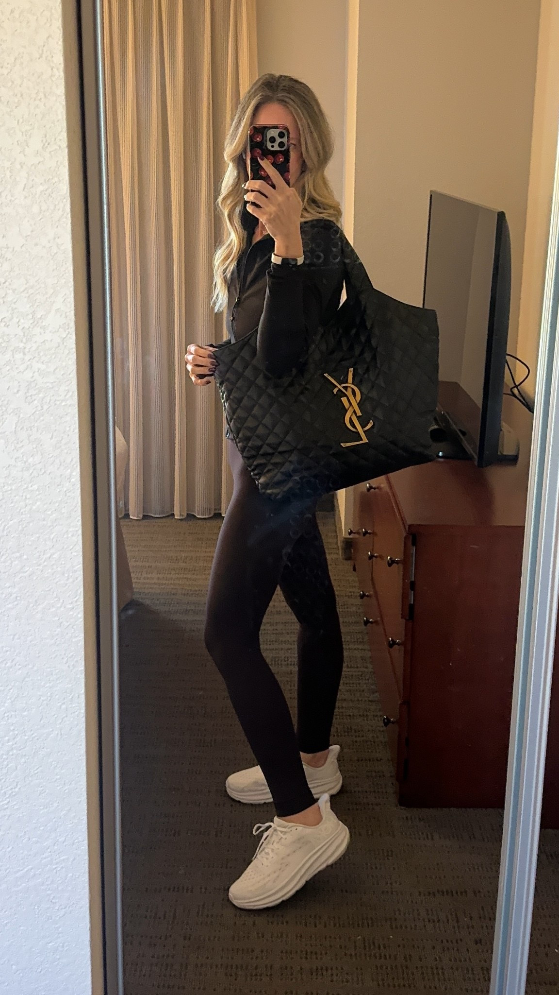 Airport style fit of the day



#LTKStyleTip #LTKTall #LTKTravel