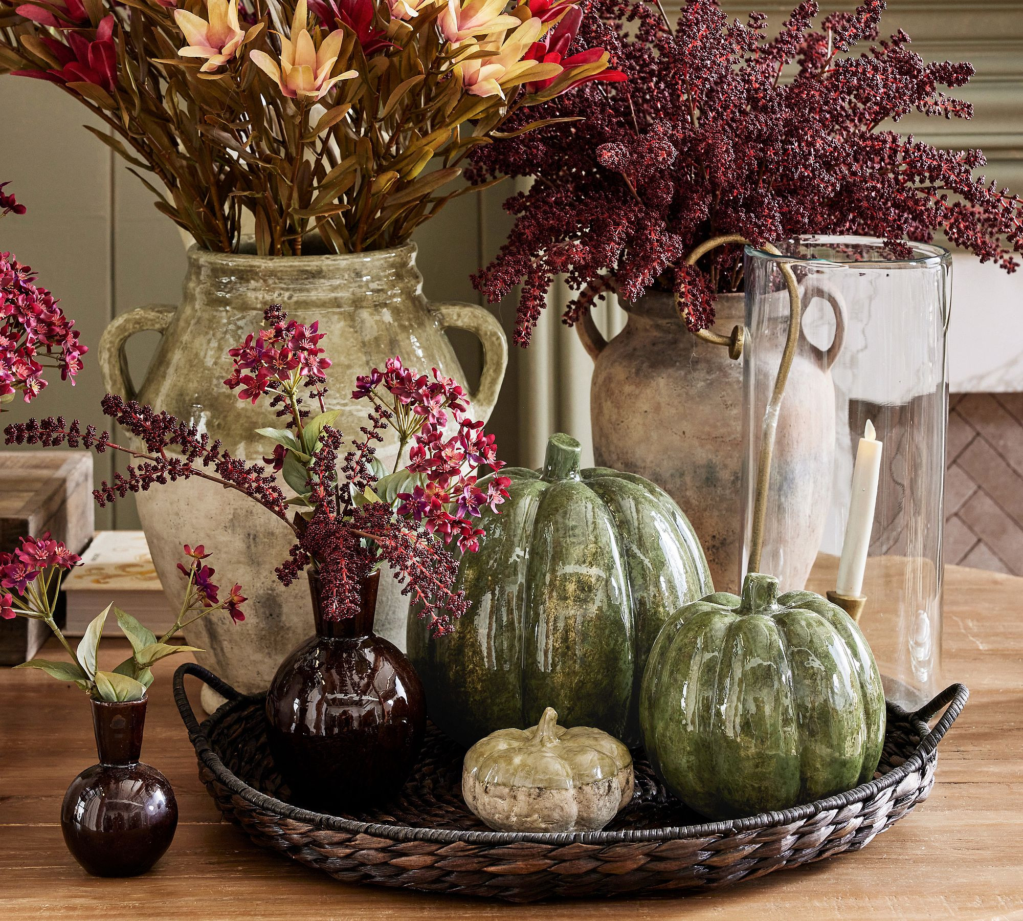 Currently obsessed with all the cozy Thanksgiving tabletop finds at Pottery Barn 🤎🦃 Think warm fall colors, pretty dinnerware, classic serving pieces, textured linens, gorgeous glassware, and simple decor that instantly makes the table feel holiday-ready. 🍁✨

#ThanksgivingTabletop #PotteryBarn #FallTableDecor #ThanksgivingTablescape #HolidayHosting #ThanksgivingDinner #TableDecorIdeas #HostingSeason #FallDiningRoom #ThanksgivingHomeDecor #CozyFallDecor #EntertainingIdeas 

 #LTKSeasonal #LTKHome #LTKSaleAlert