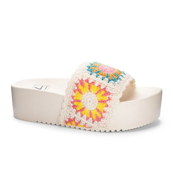 Worble Crochet Slide | Chinese Laundry