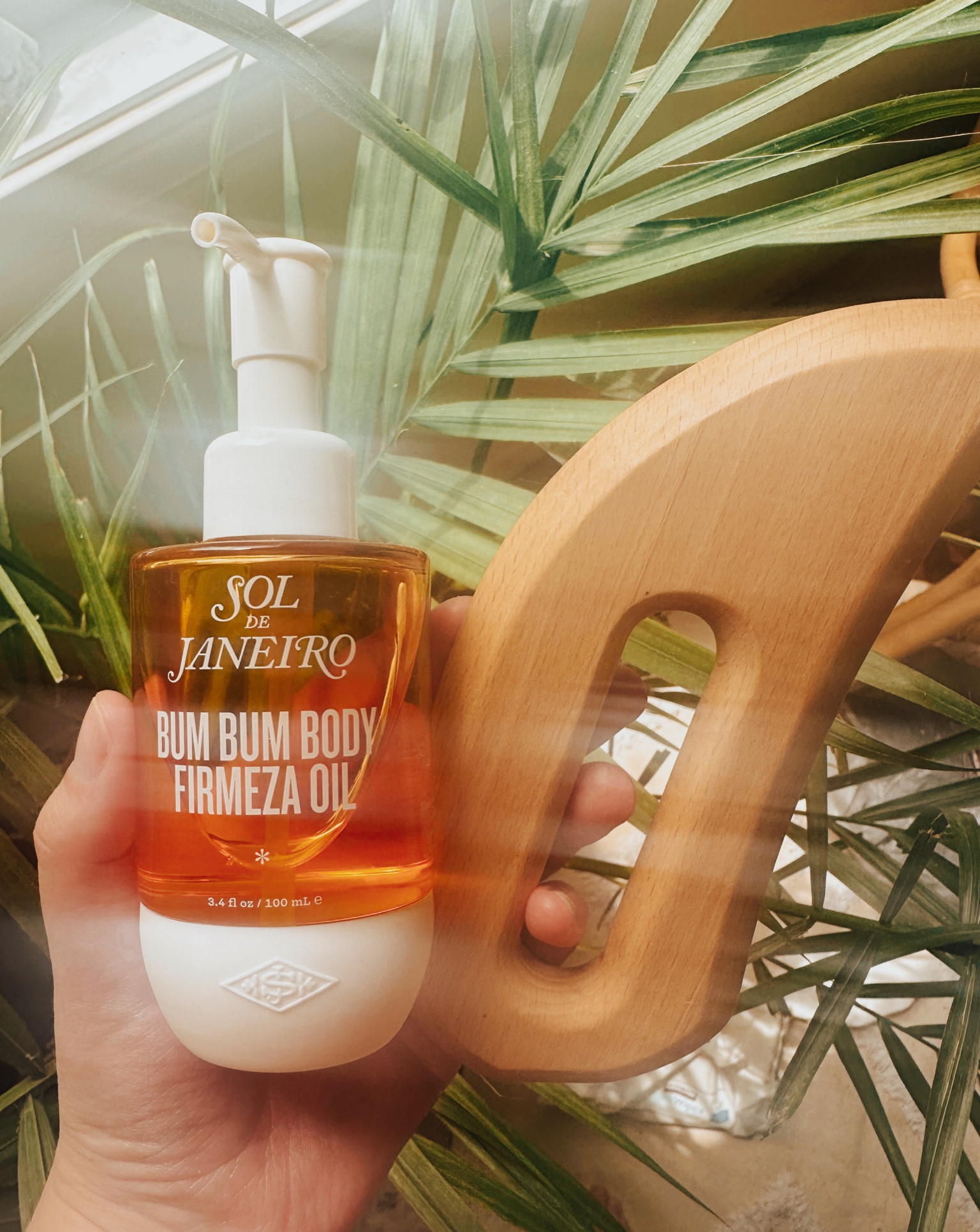 Obsessed with anything Sol de Janeiro! Bum bum body firmeza oil 
Skincare
Body care
Bath and body


#LTKGiftGuide #LTKFind #LTKbeauty