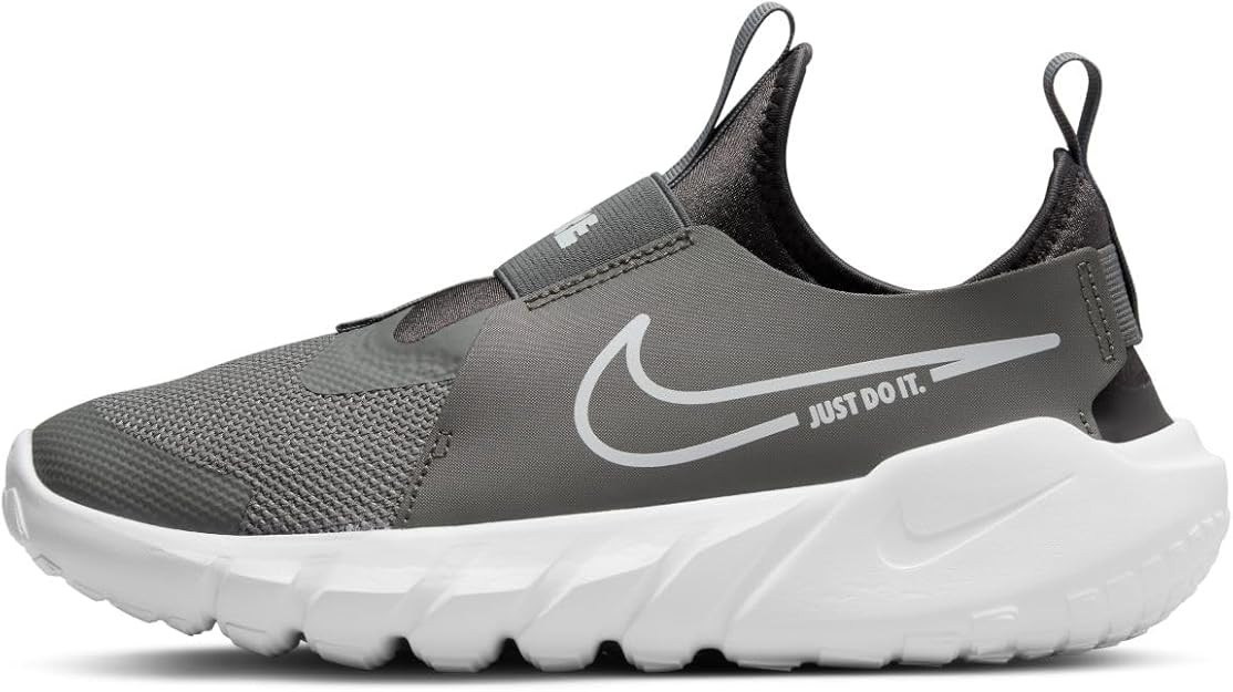 Nike Kids' Flex Runner 2 Sneaker | Amazon (US)