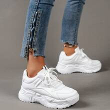Women Anti-slip Letter Graphic Lace Up Sports Shoes, Sporty White Chunky Sneakers For Spring And Sum | SHEIN