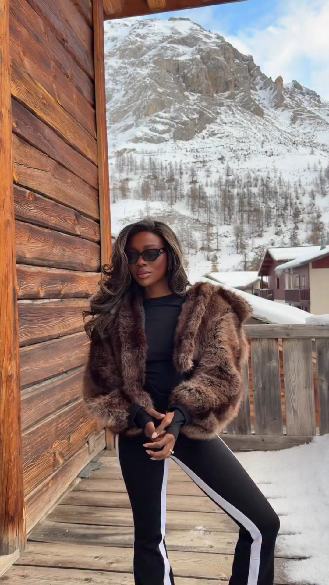 Tis the szn🎿🤍

#skioutfit #ootd #apresski #skistyle #grwmoutfit