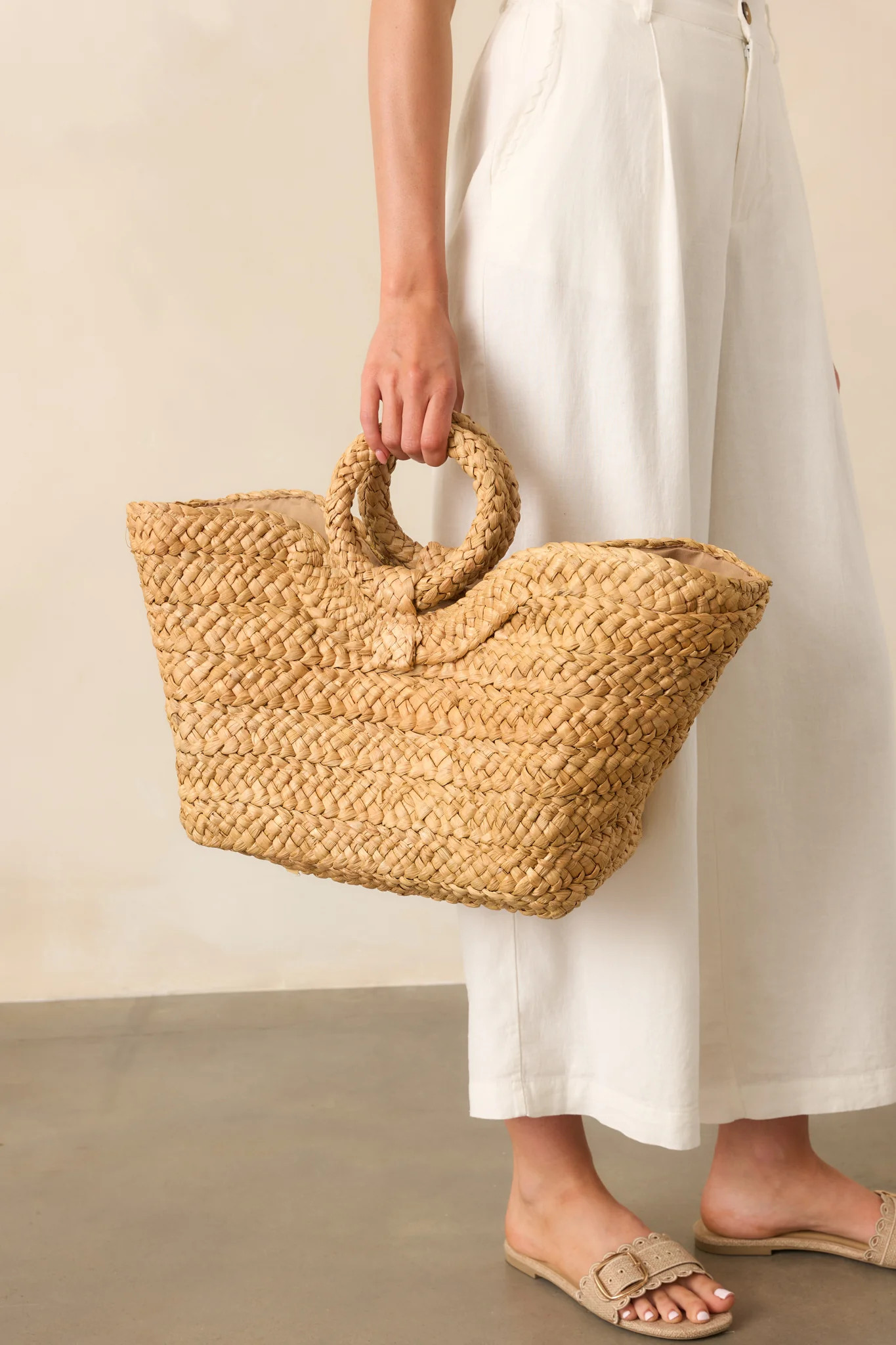 Stop And Smell The Roses Tan Raffia Woven Tote Handbag | Red Dress