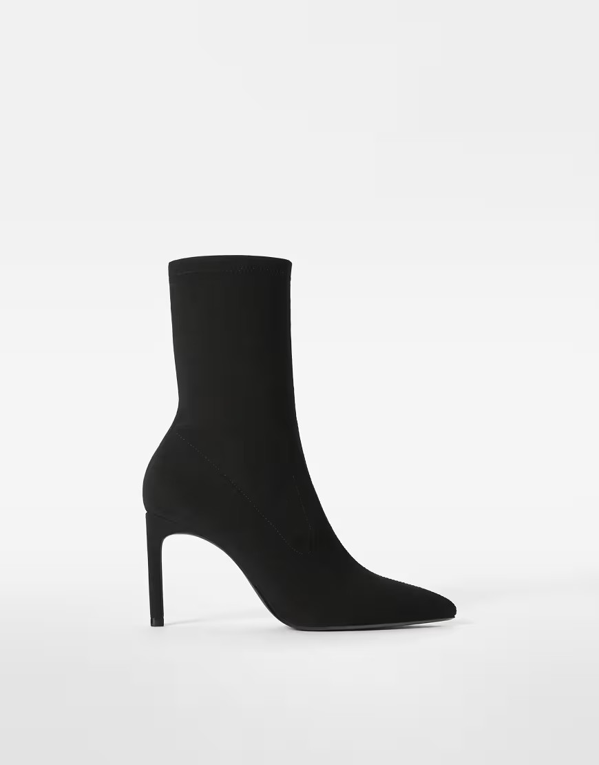 Bershka Fitted high-heel ankle boots in black | ASOS (Global)