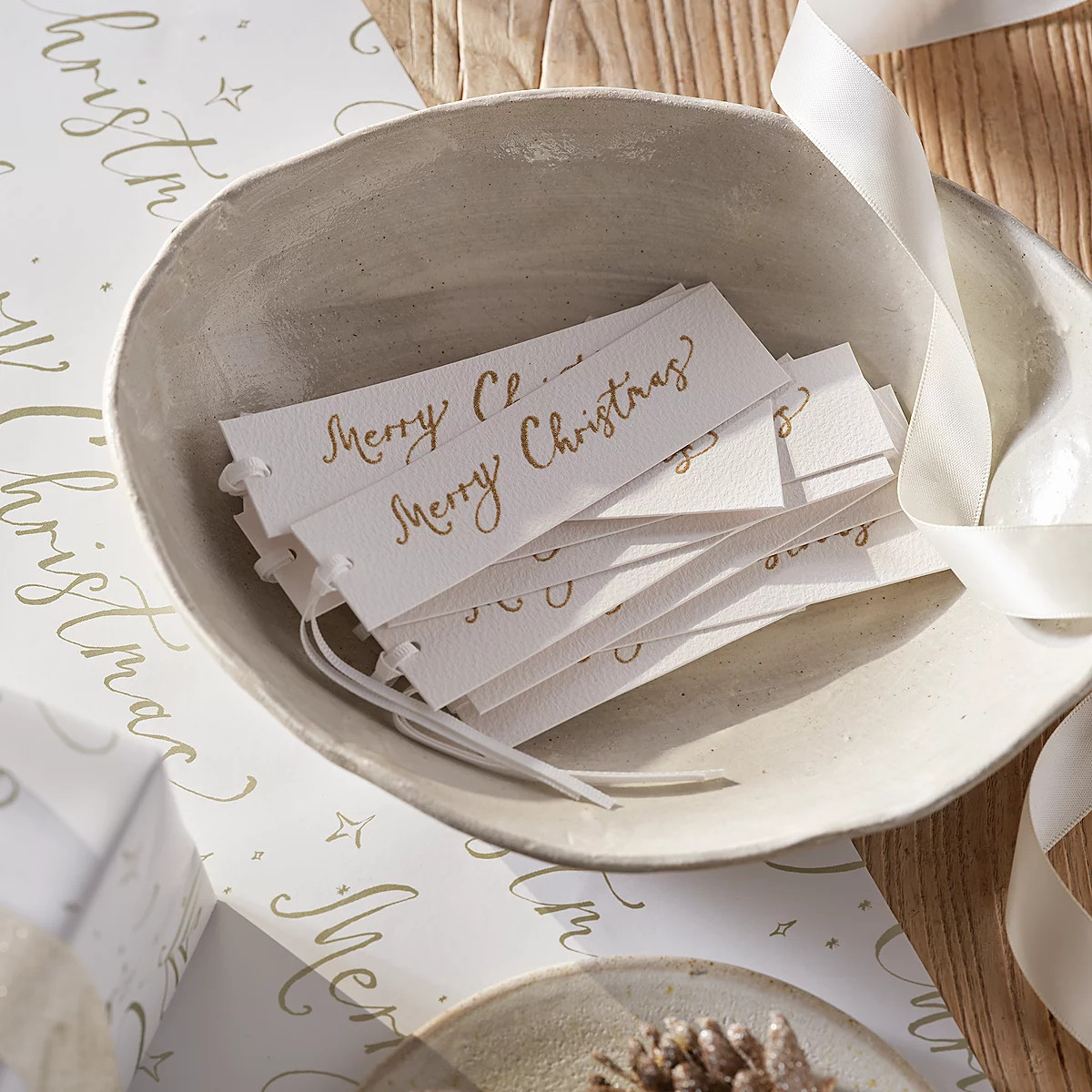Merry Christmas Tags – Set of 12 | The White Company UK & ROW