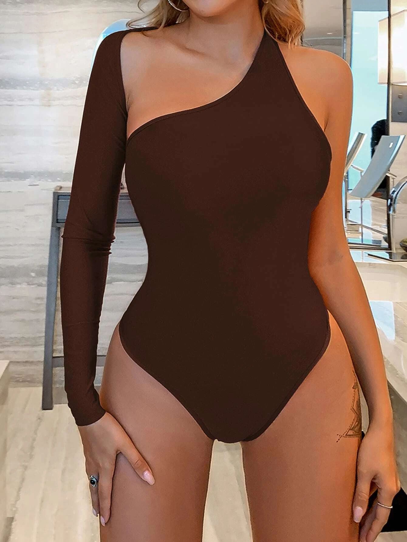 Solid Asymmetrical Neck Bodysuit | SHEIN