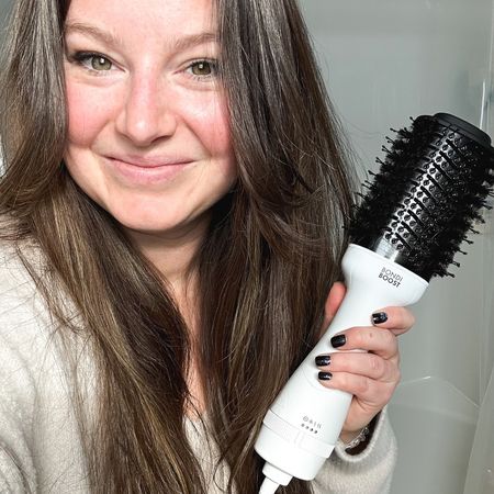 Blow out brush that changed the hair drying game. Also… curtain bangs struggle no more! 🤩

#LTKunder100 #LTKbeauty #LTKstyletip