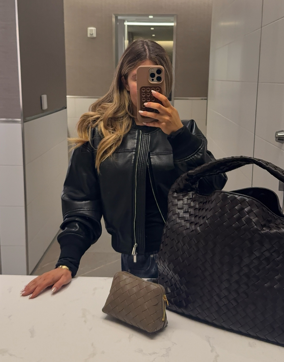 airport ootd!! 

#LTKSeasonal #LTKTravel #LTKWatchNow