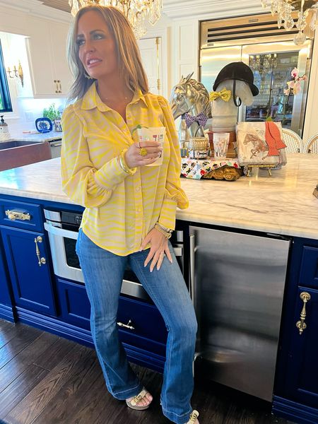 Give me all the bright colors for spring! 💛 This zebra print top is an Amazon find and under $29

#LTKfindsunder50 #LTKover40 #LTKstyletip