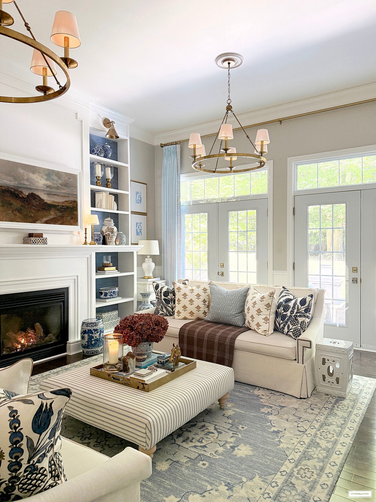 Our fall living room layered in beautiful earthy color. Chic and elegant, but still cozy and warm!