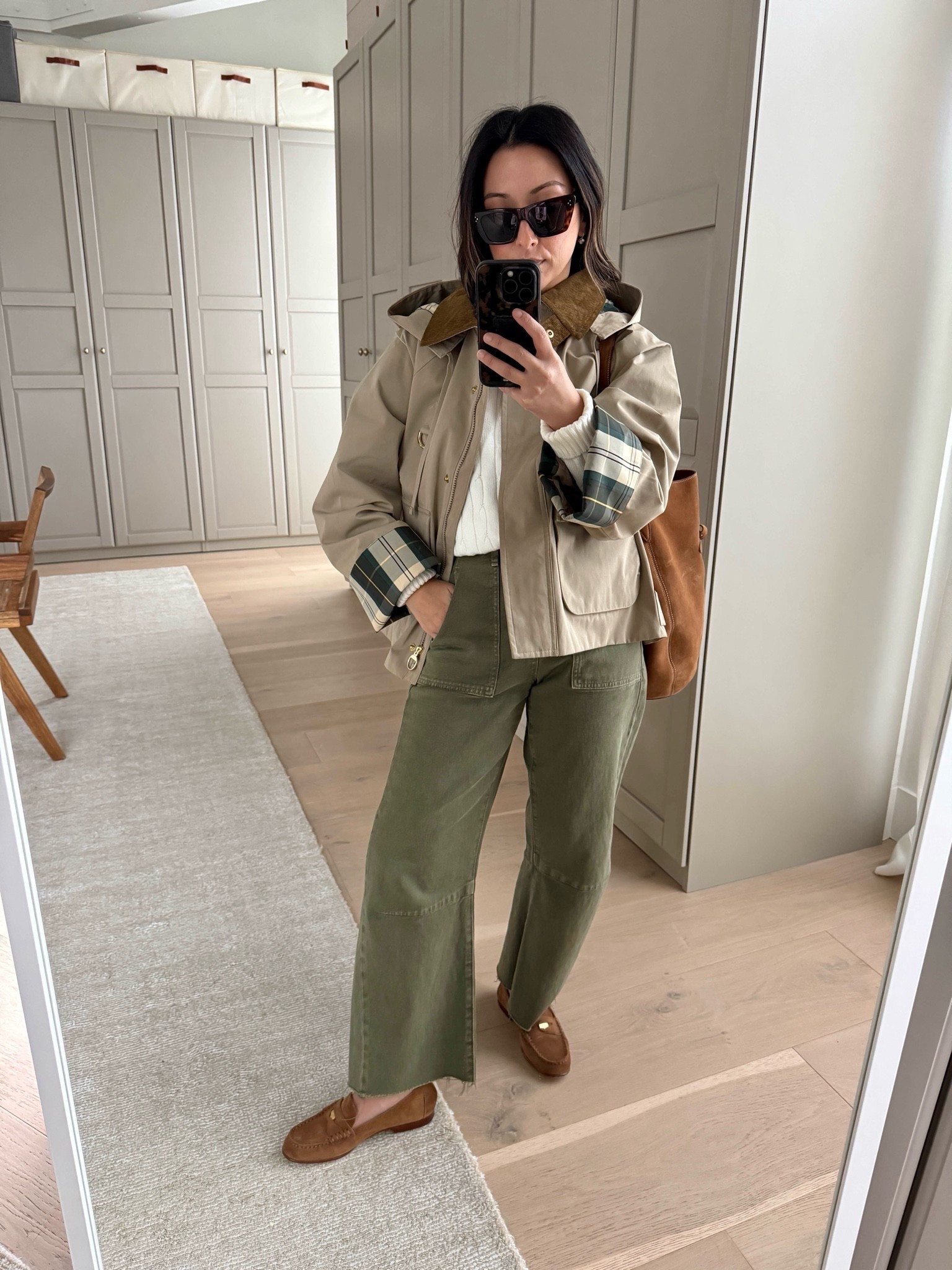 This jacket is a dream!!! All the details. The tartan!!!! I’m in the size 6. For a closer fit I could do the 4. 

Barbour jacket us6
Quince sweater small. Has a classic fit so size up
Le Jean barrels 25
Veronica Beard loafers 5.5
Liffner bucket bag
Celine sunglasses

#LTKPetite #LTKootd #LTKmomlife
