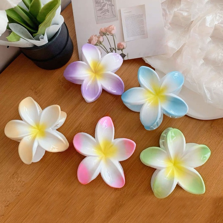 5pcs Women's Fashionable Flower Decor Hair Claws For Daily Wear | SHEIN