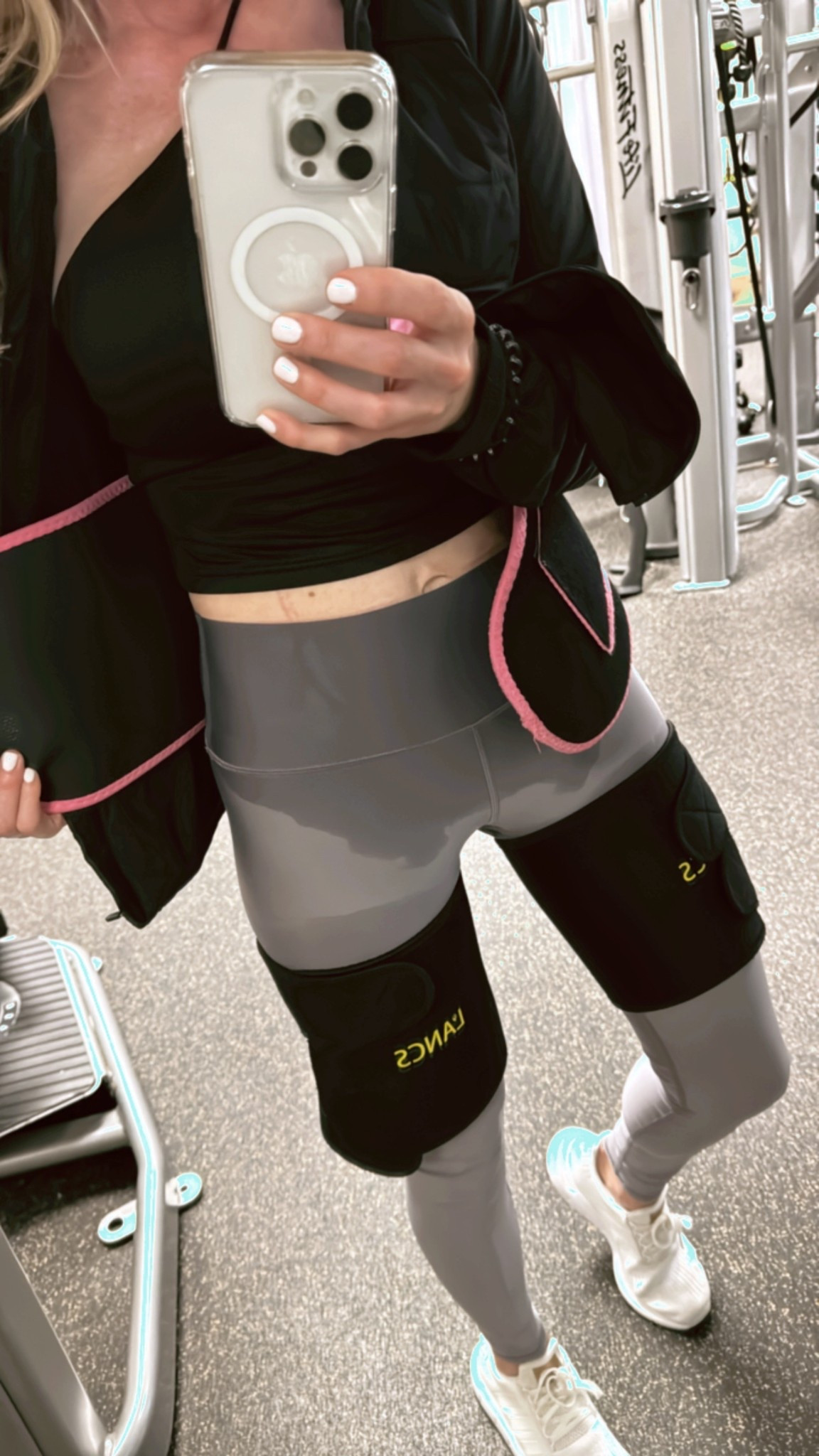 TMI … but! I must have waste wrap for cardio sessions is amazing. It really does provide targeted sweat as you can see!

#LTKSaleAlert #LTKActive