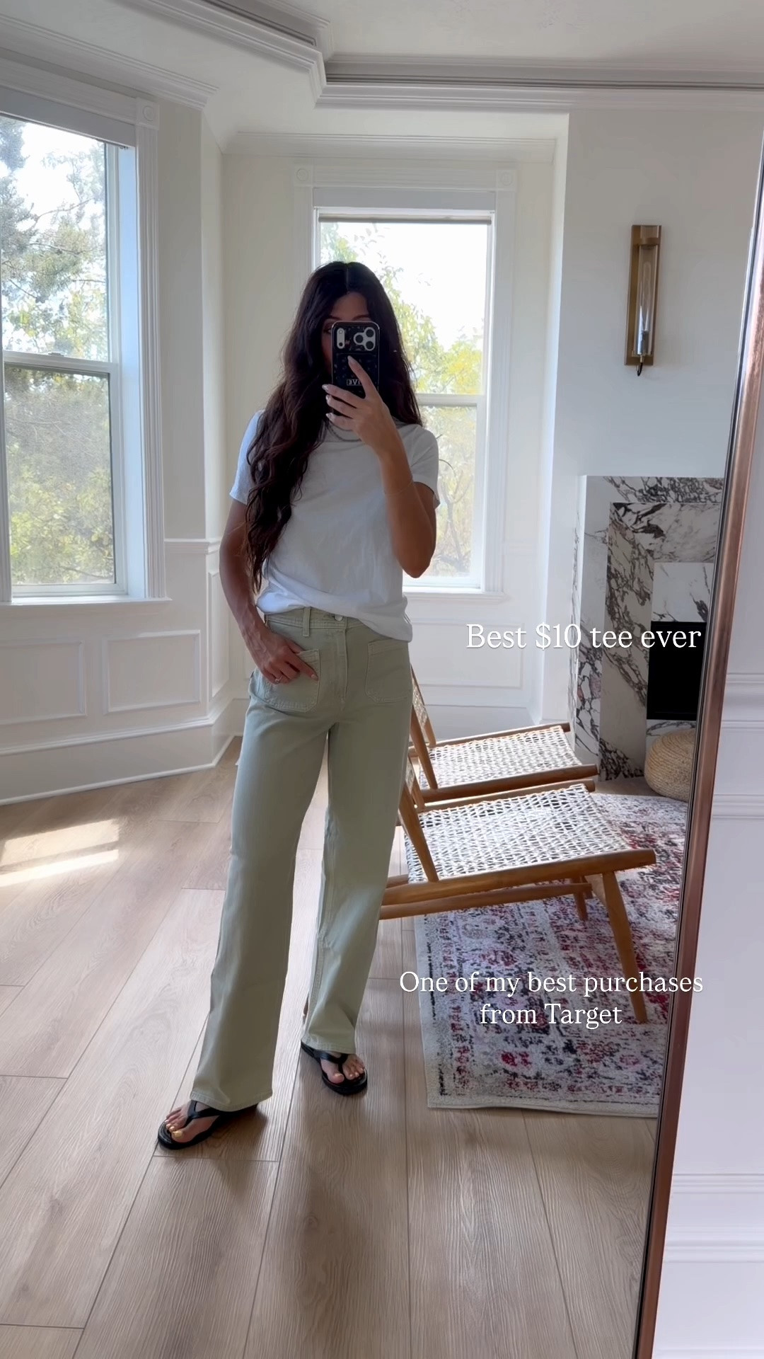 I have the size 0 in these jeans run a little oversized

#LTKootd #LTKSeasonal #LTKgrwm