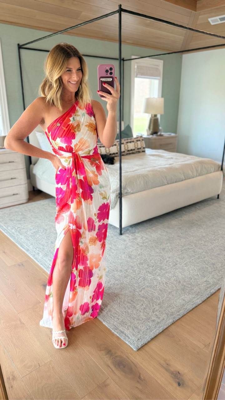 💛 So pretty! Event dress, Wearing in 4

#LTKWedding #LTKSeasonal