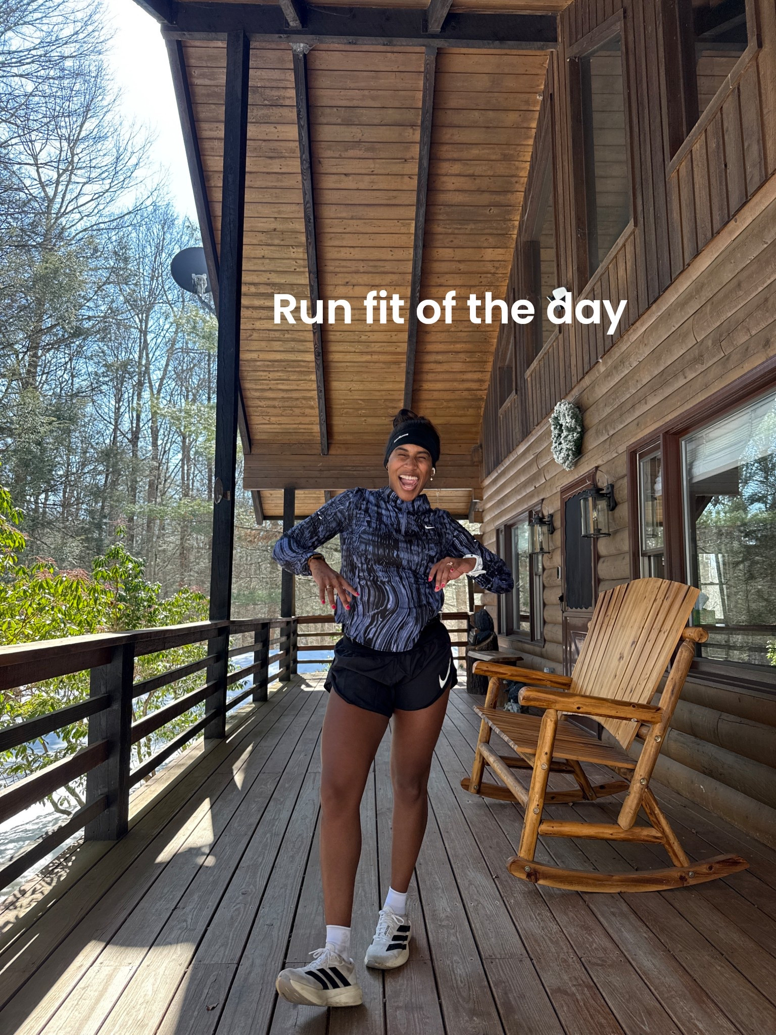 40 degrees outside and getting warmer this is my early spring and late winter run outfit of the day . 

#LTKfitnessgoals #LTKActive