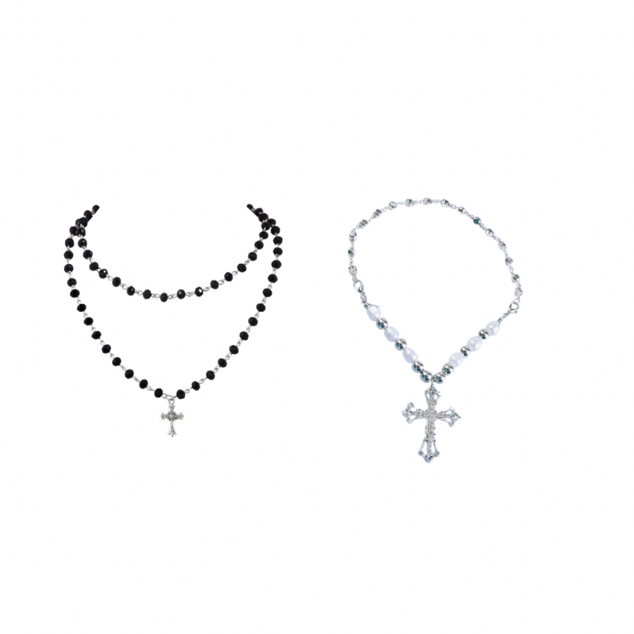 🤍 Love 🖤 Love 🤍 Love 🖤

#necklace #accessories #jewlery #costumejewlrey #chocker #90sstyle 