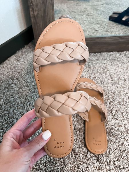 Perfect neutral sandal. Comes in a few colors too! 

#LTKstyletip #LTKshoecrush #LTKunder50