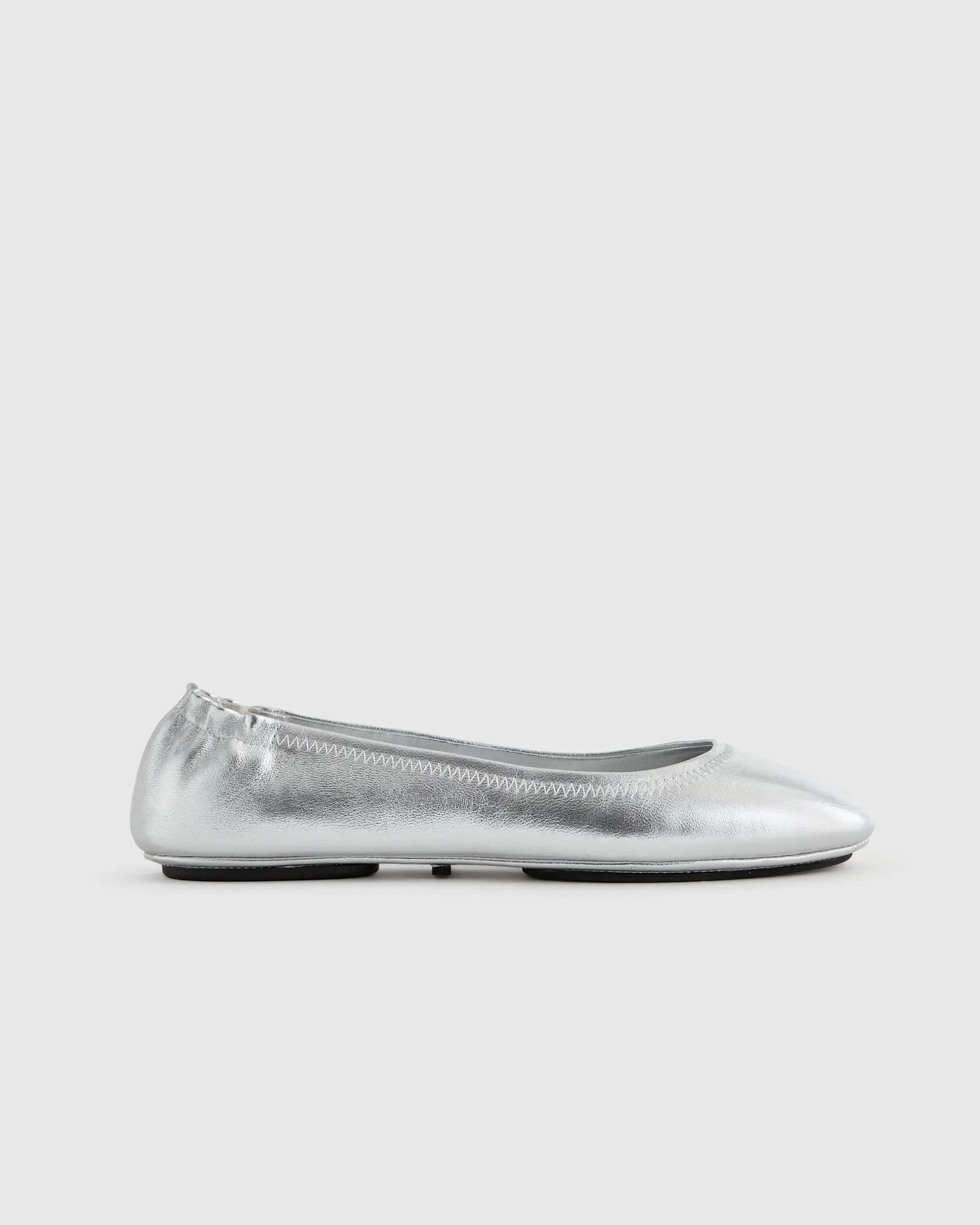 Italian Leather On-The-Go Ballet Flat | Quince