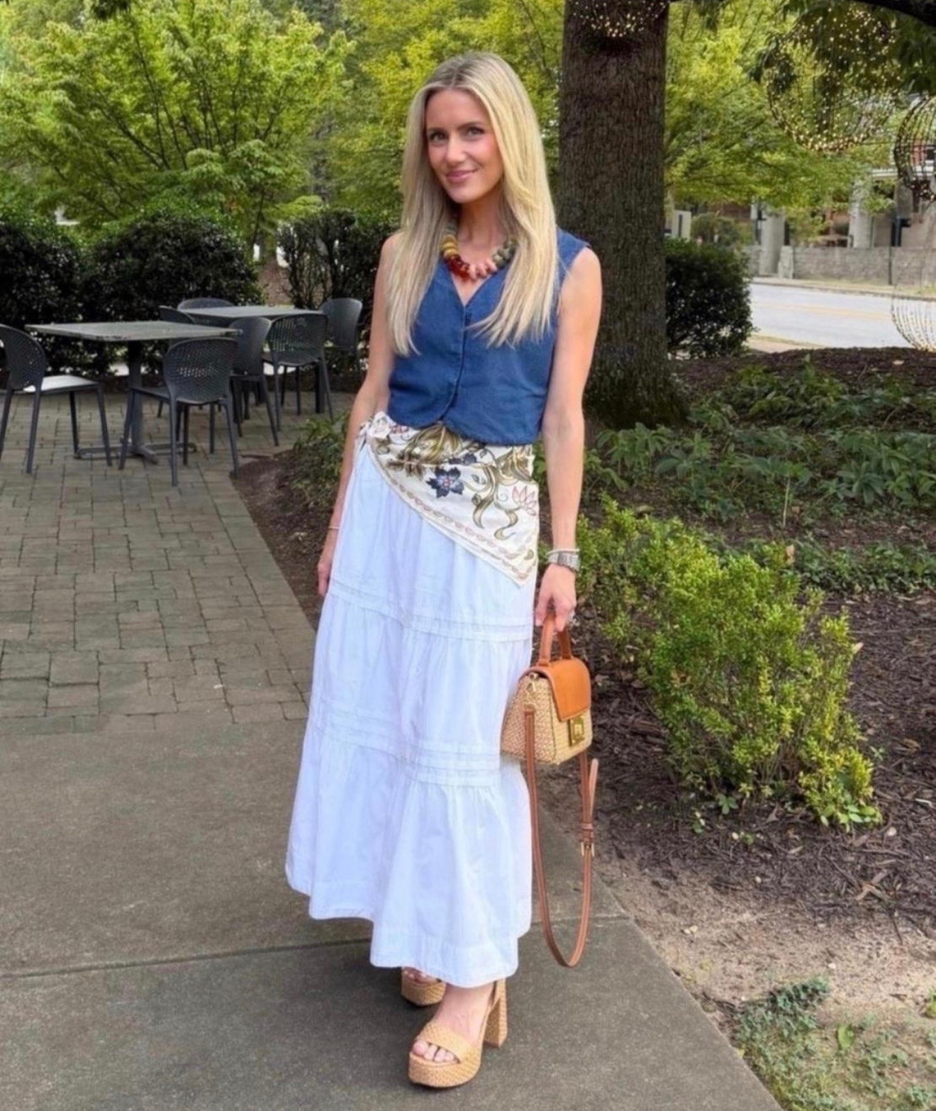 Easy mid week dinner outfit! Early fall outfit. Wearing XS in everything

#LTKootd #LTKSeasonal #LTKmomlife