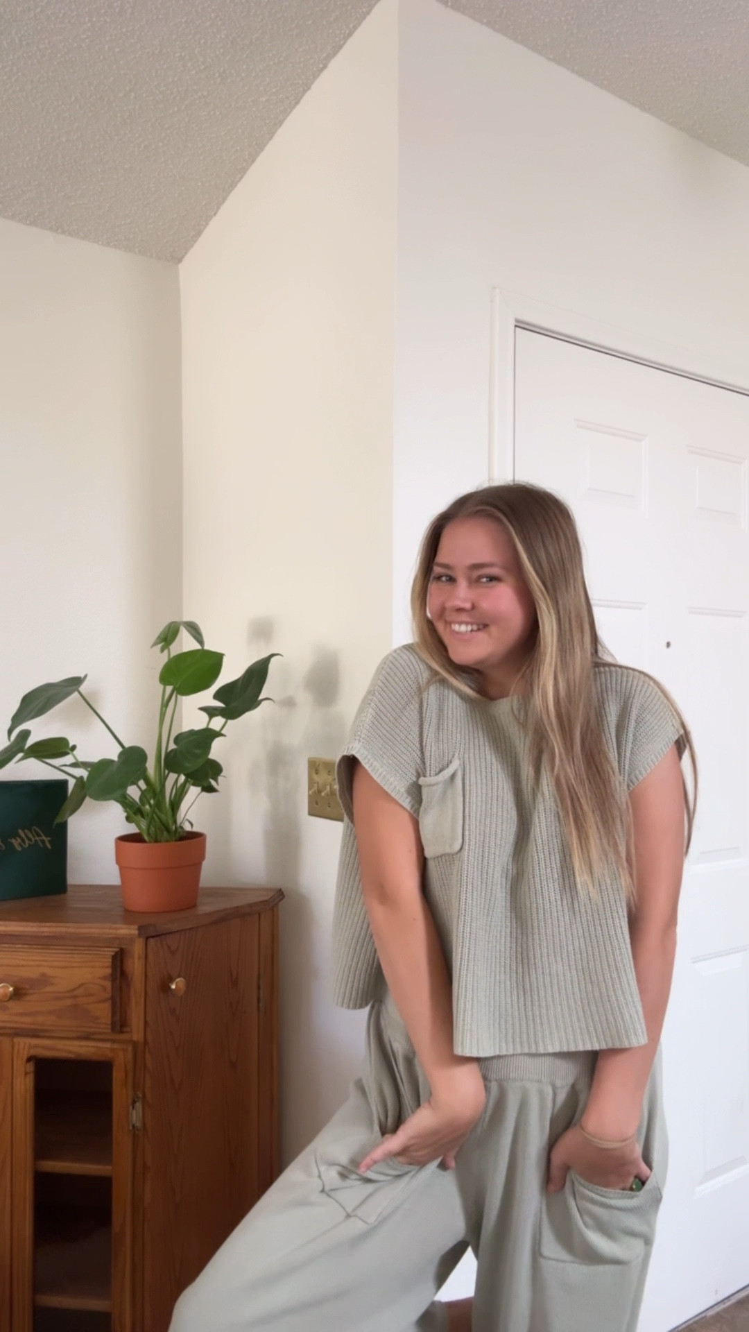 basically my stay at home mom uniform lol! Exact one I’m wearing is from TJ maxx but linked similar ones!

#LTKFindsUnder50 #LTKStyleTip #LTKFindsUnder100