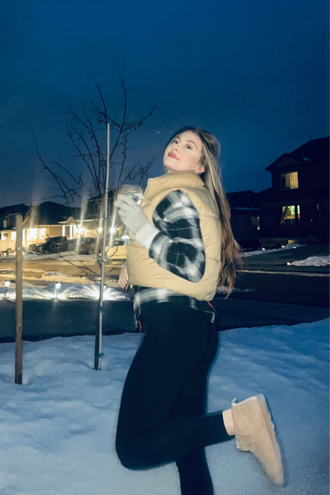 Easy way to style your puffer vest! More outfit ideas on the blog. This is an Amazon find for only $37! Love it. I’m in a size small. 

Puffer vest, flannel, mini boots, leggings outfit

#LTKfit #LTKstyletip #LTKunder50